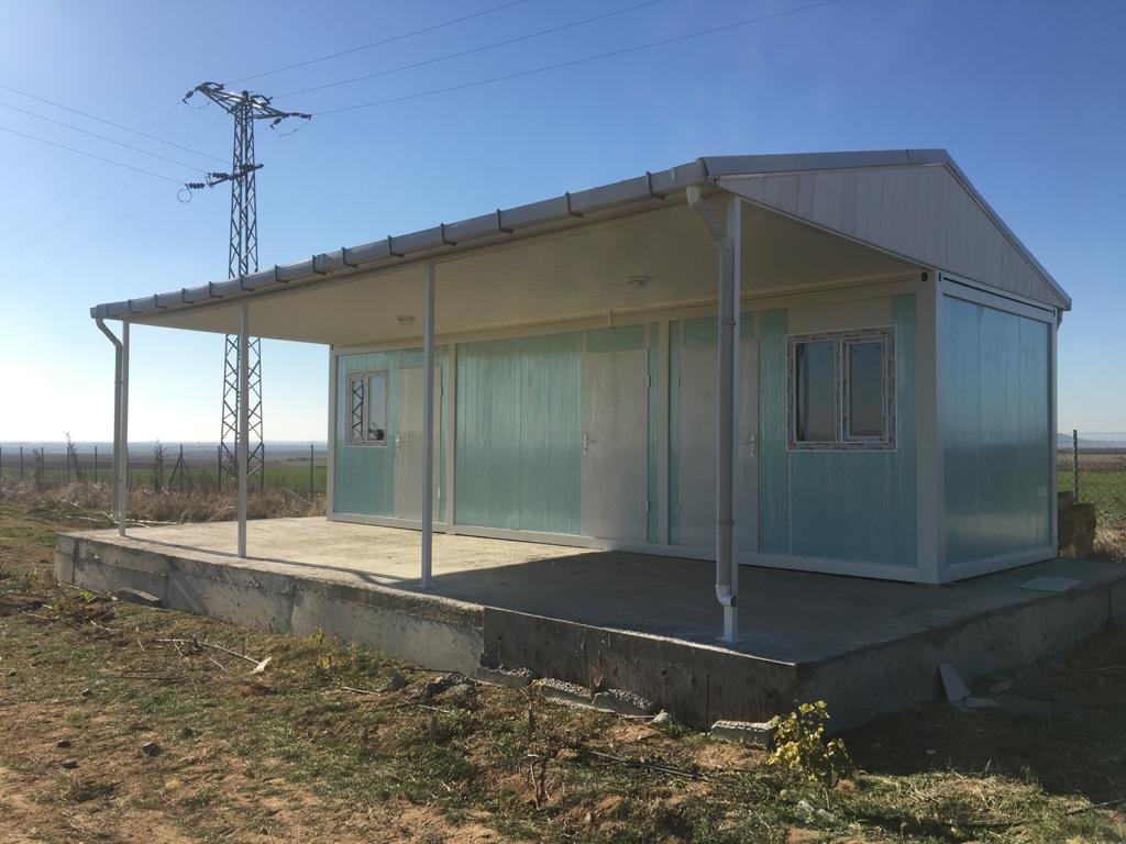 YEMENLİ ÇATILI KONTEYNER EV TESLİMİ